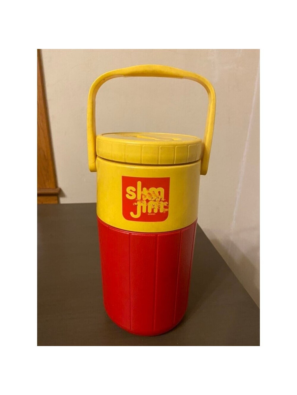 Coleman slim jim Nascar half gallon cooler jug